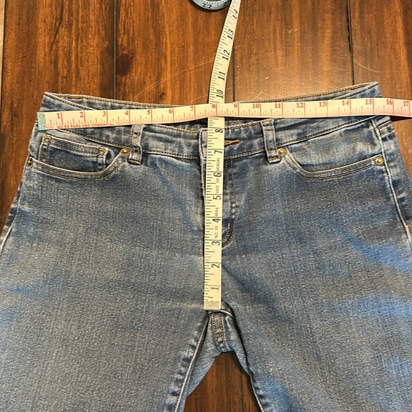 Michael Kors  Jean Shorts- size 2 - Picture 6 of 12